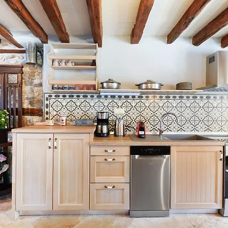 بيت للعطل Maroyda Stonehouse باناجيا